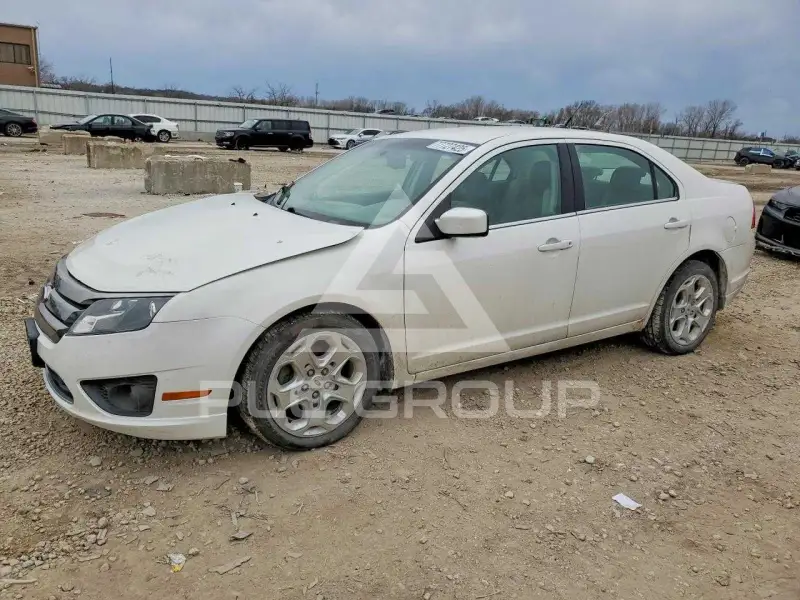 2010 Ford FUSION фото
