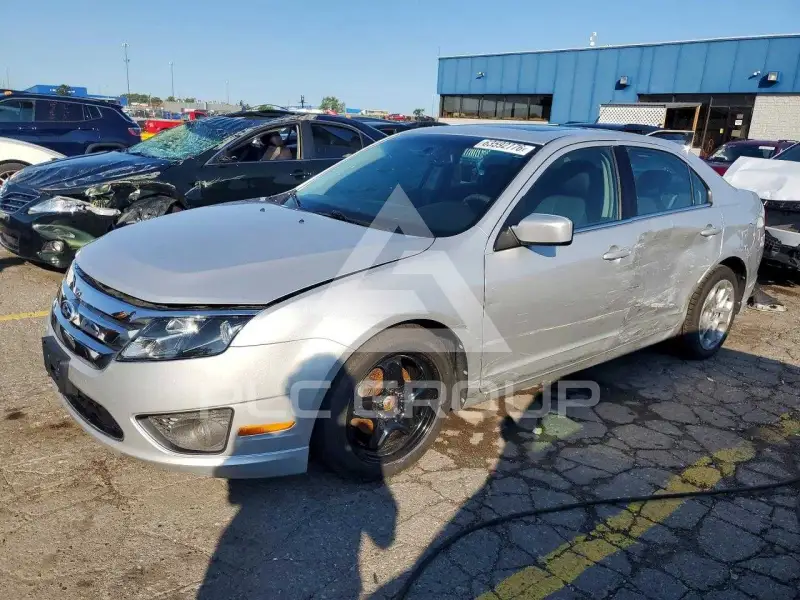 2010 Ford FUSION фото
