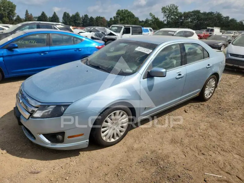 2010 Ford FUSION фото