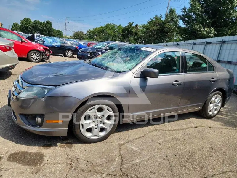 2010 Ford FUSION photo