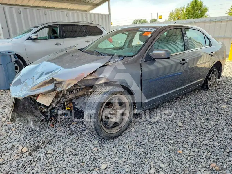 2010 Ford FUSION photo