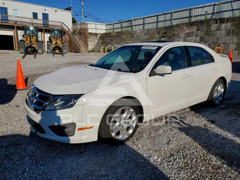 2010 Ford FUSION фото