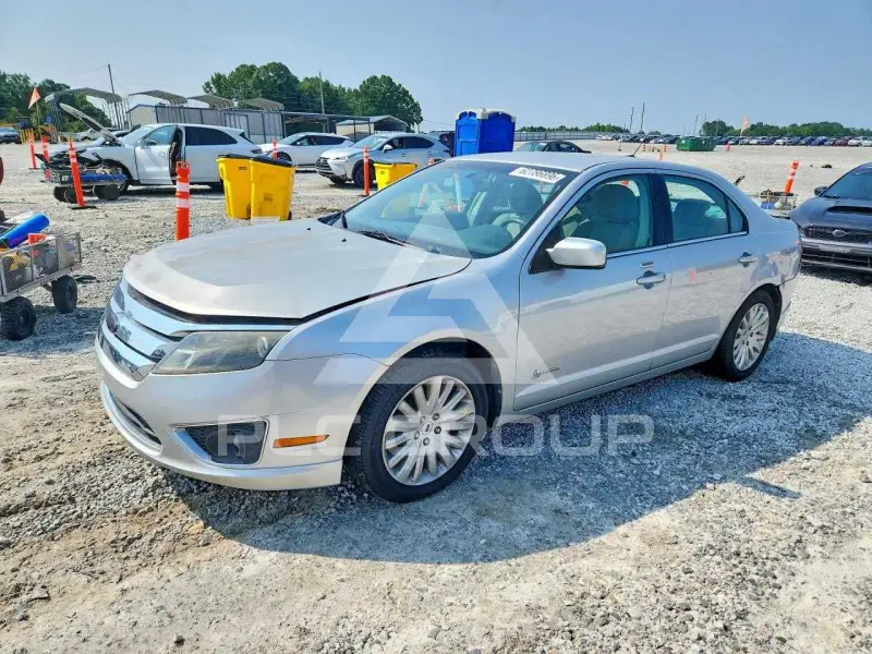 2010 Ford FUSION photo