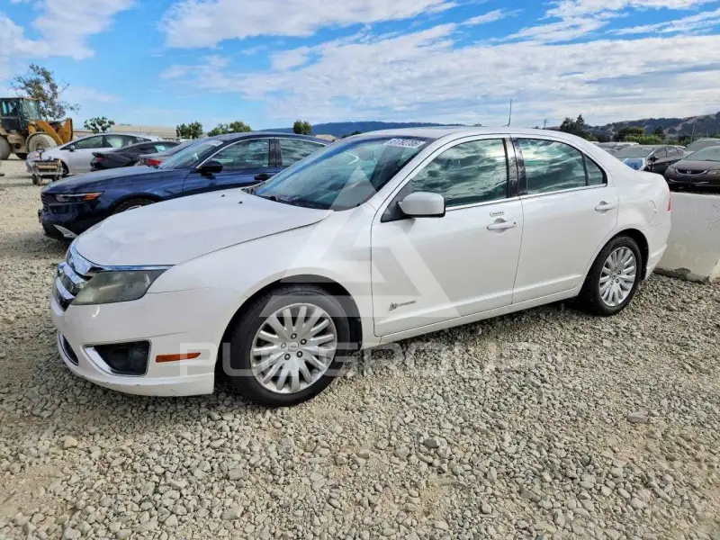 2010 Ford FUSION фото