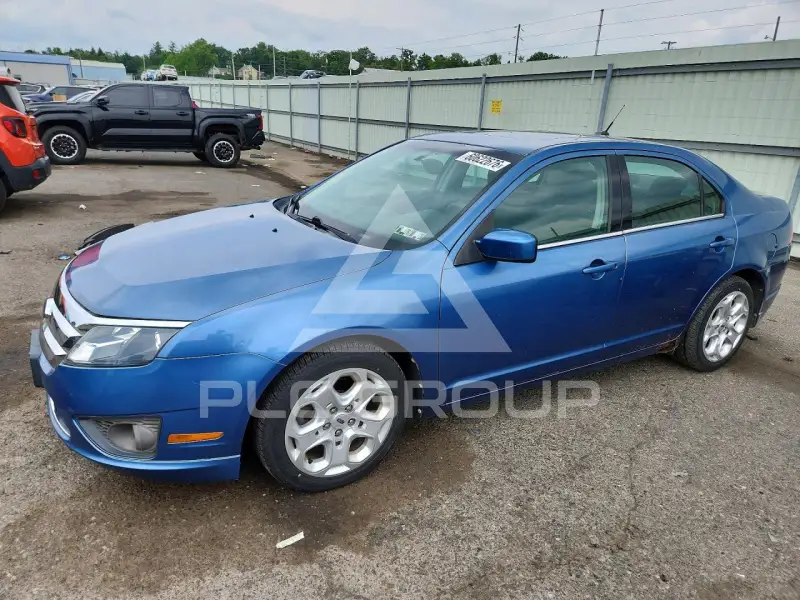 2010 Ford FUSION фото