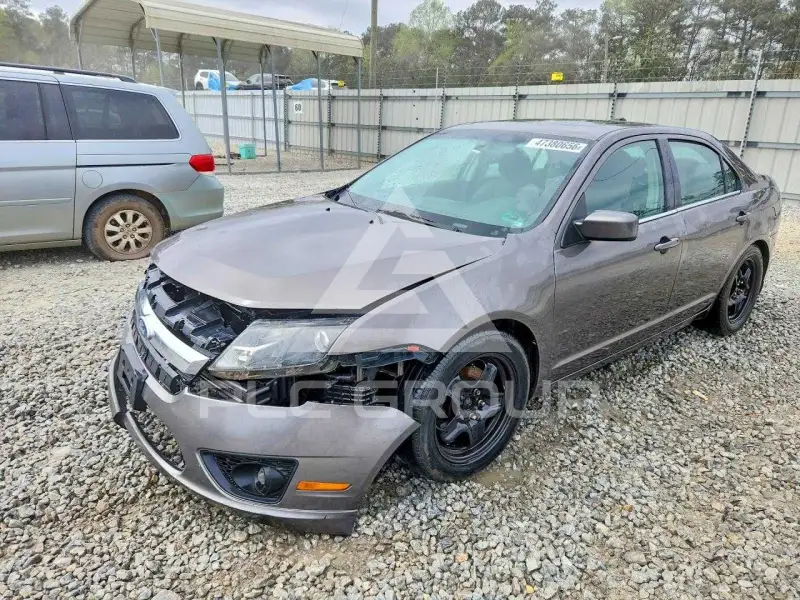 2010 Ford FUSION фото