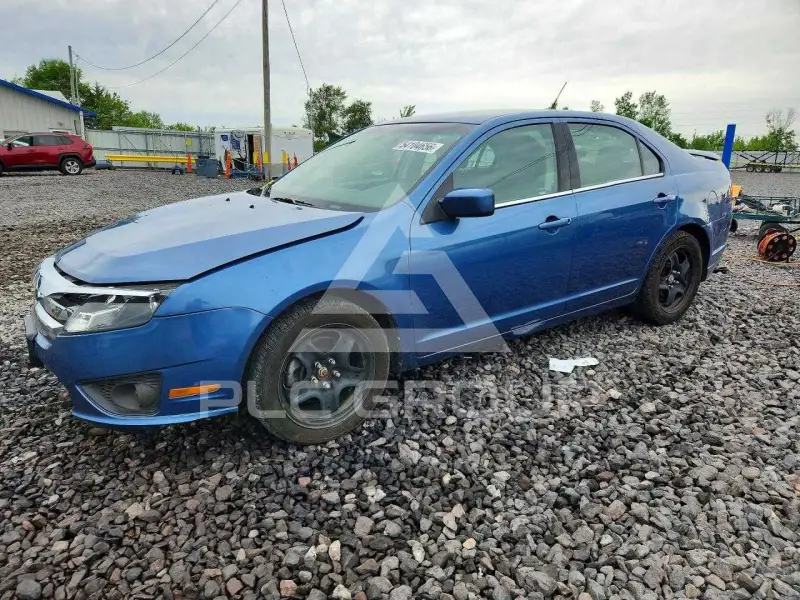 2010 Ford FUSION photo