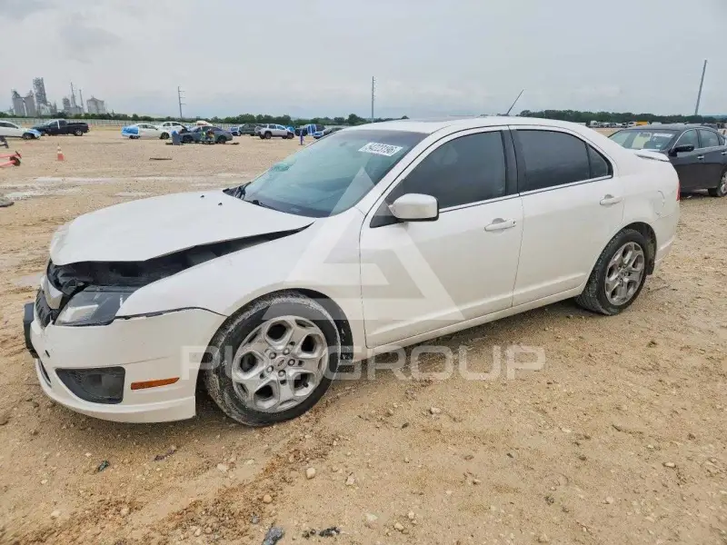 2010 Ford FUSION фото