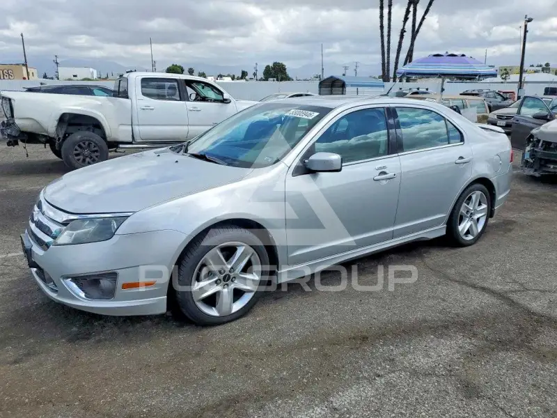 2010 Ford FUSION фото