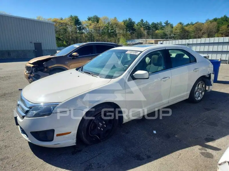 2010 Ford FUSION фото