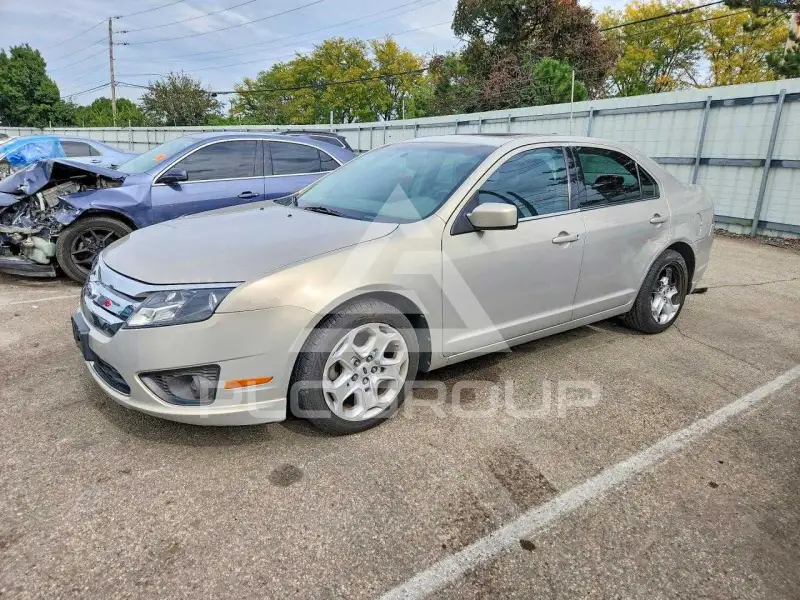 2010 Ford FUSION фото