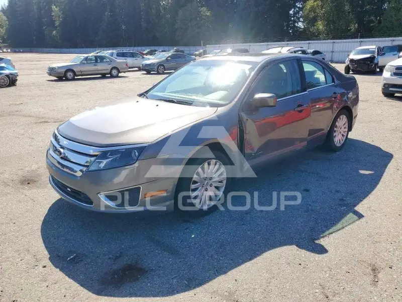 2010 Ford FUSION фото