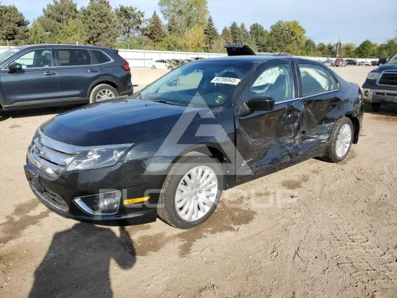 2010 Ford FUSION photo