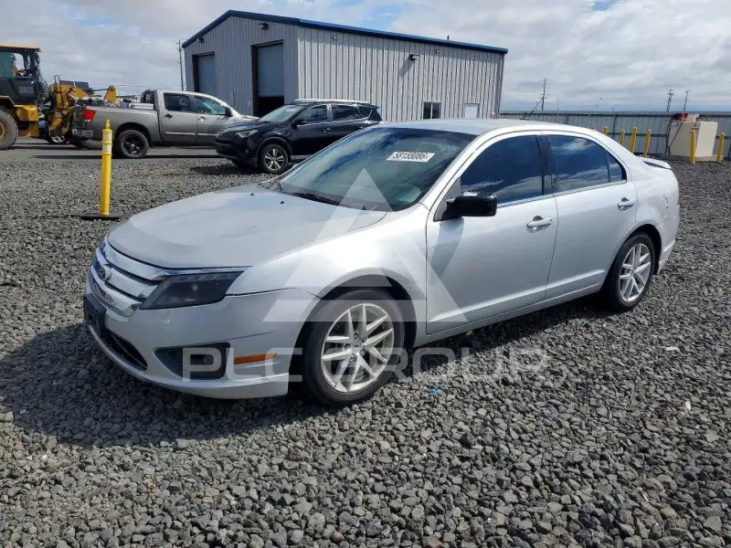 2010 Ford FUSION фото