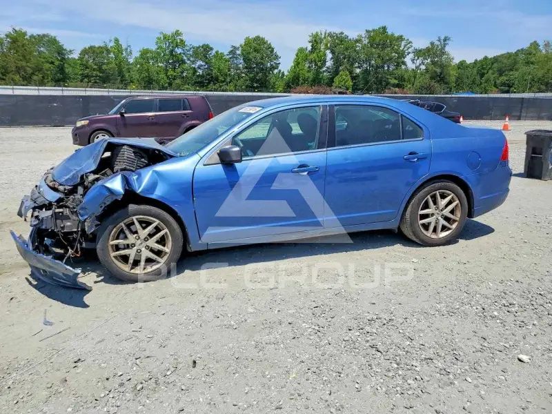 2010 Ford FUSION фото