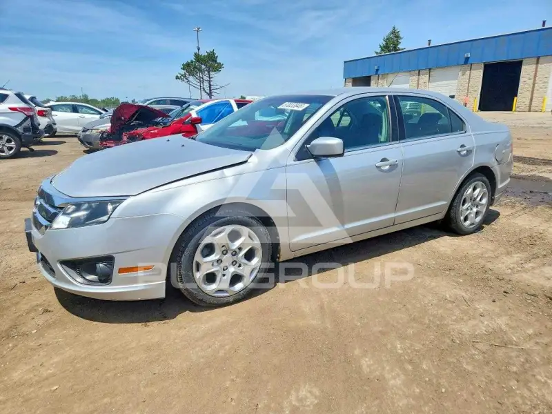 2010 Ford FUSION фото