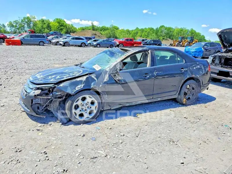2010 Ford FUSION photo