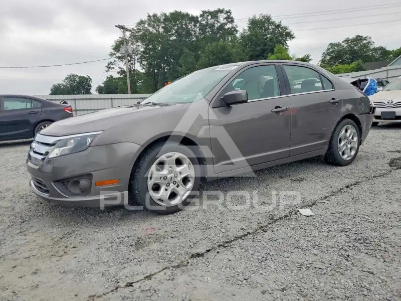 2010 Ford FUSION фото