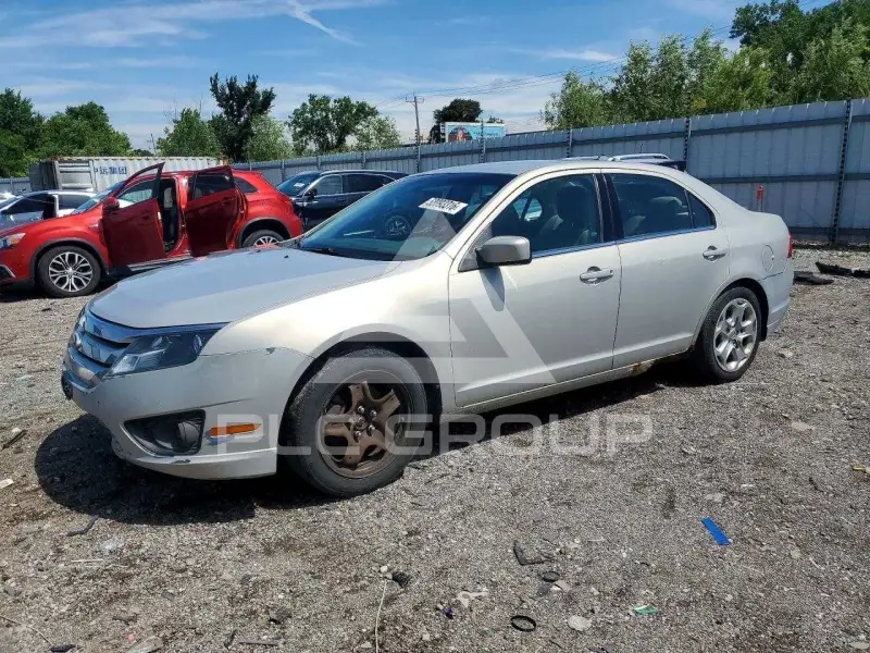 2010 Ford FUSION фото