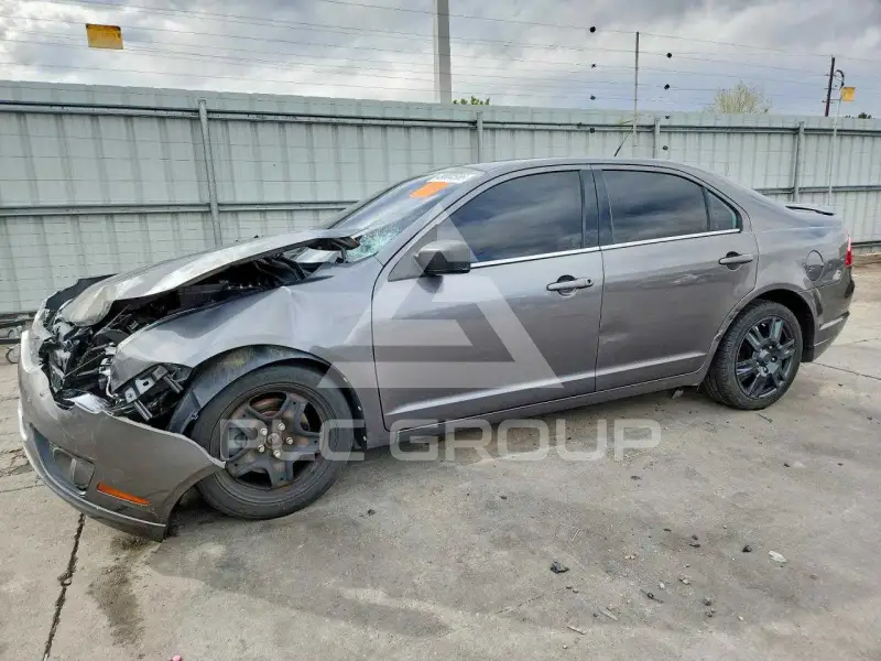 2010 Ford FUSION фото
