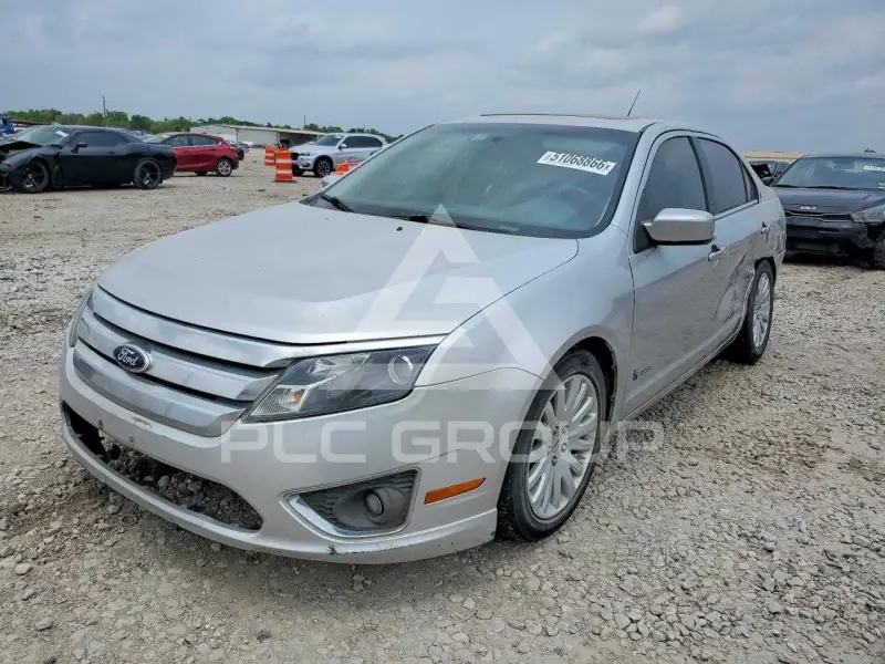 2010 Ford FUSION фото