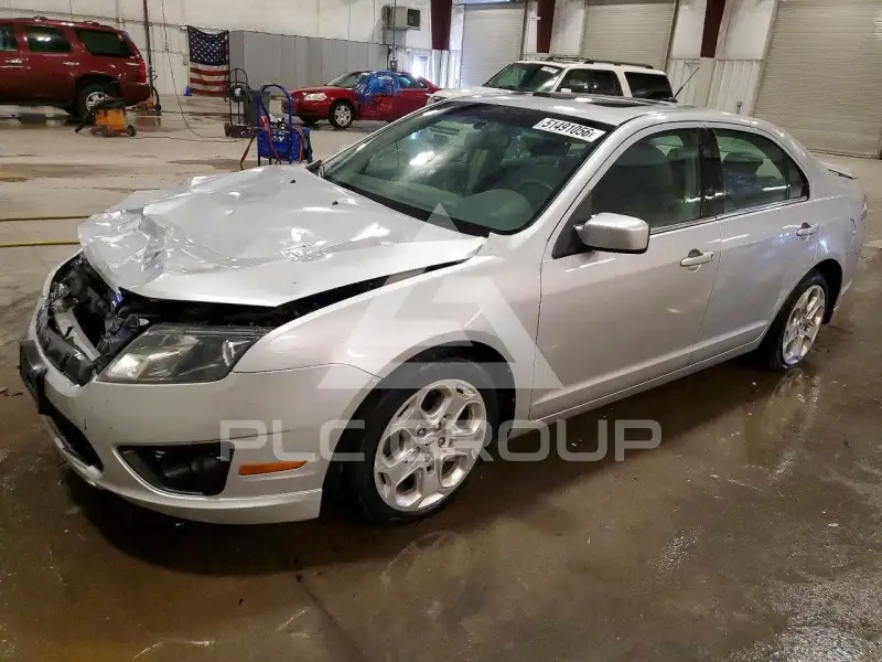 2010 Ford FUSION фото