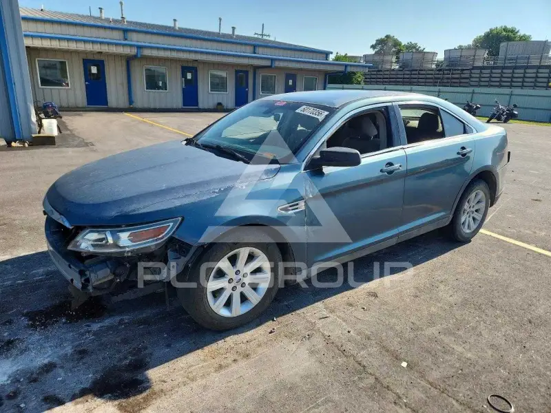 2010 Ford TAURUS фото