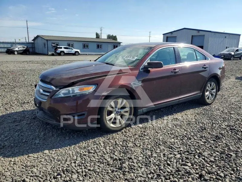 2010 Ford TAURUS фото