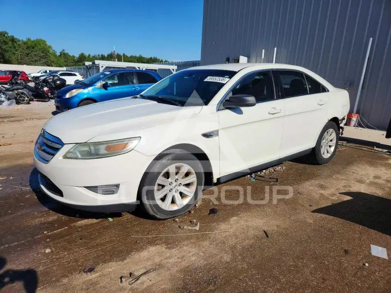 2010 Ford TAURUS фото
