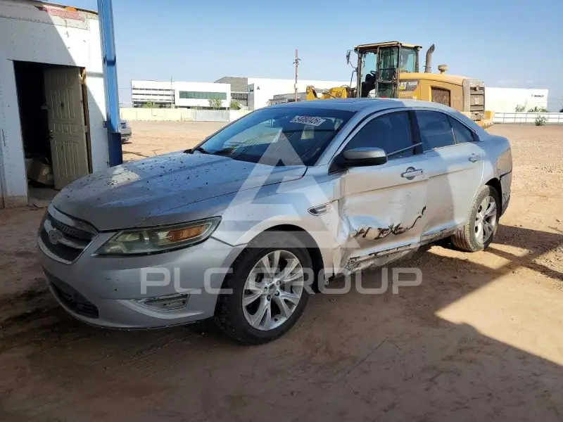 2010 Ford TAURUS фото