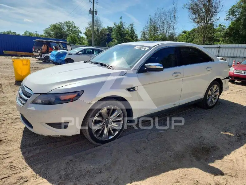 2010 Ford TAURUS фото