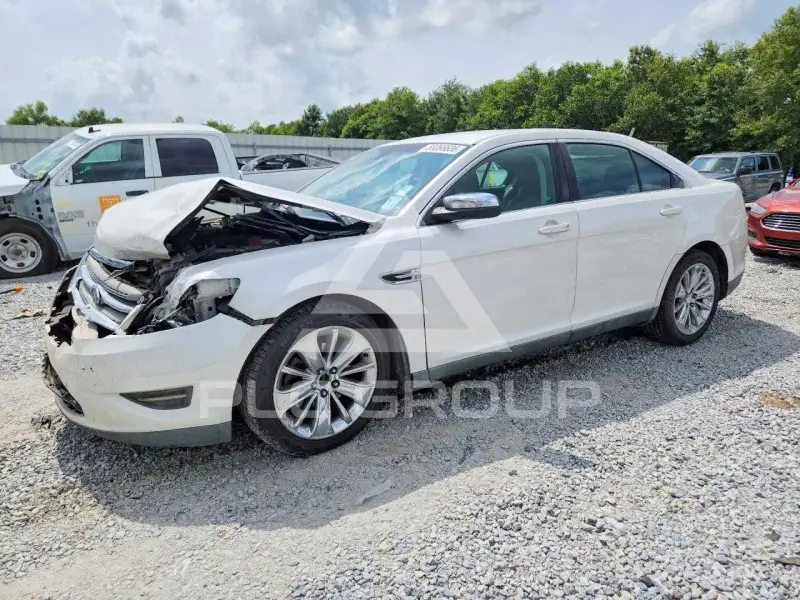 2010 Ford TAURUS фото