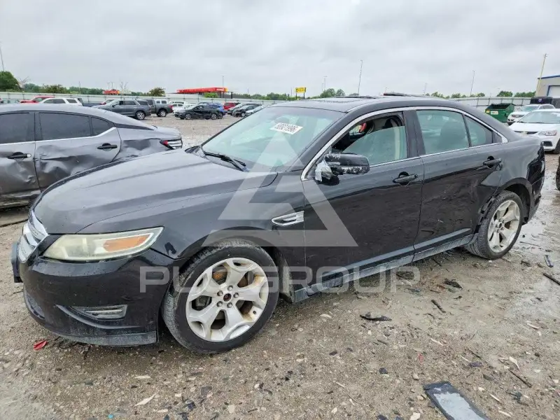 2010 Ford TAURUS фото