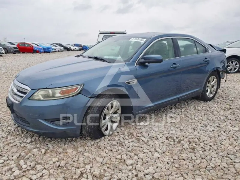 2010 Ford TAURUS photo