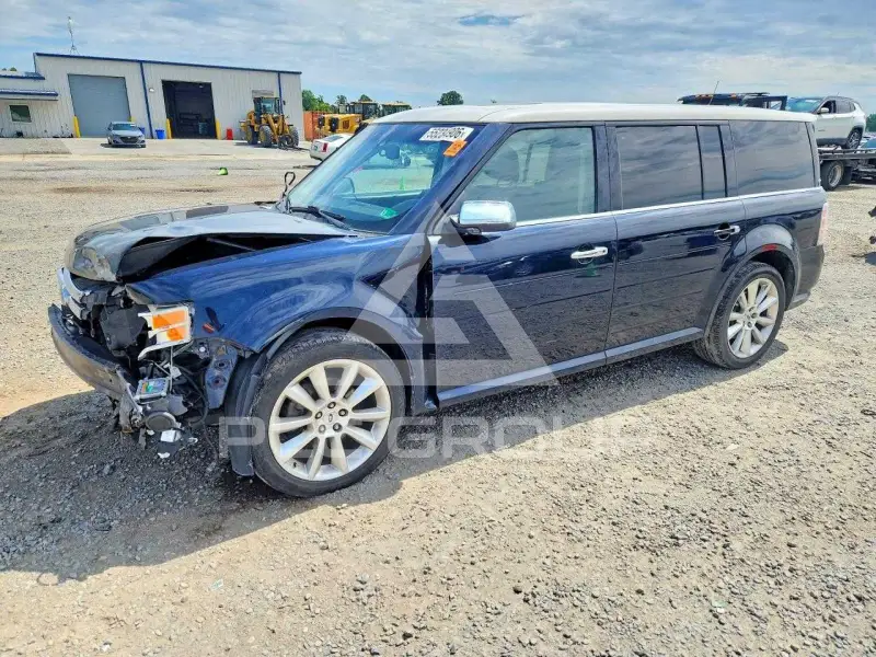 2010 Ford FLEX photo