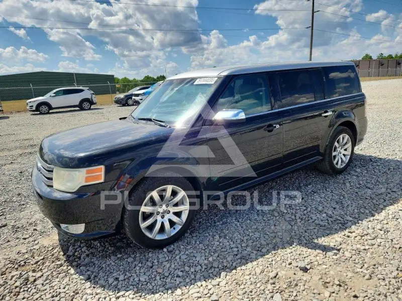 2010 Ford FLEX photo