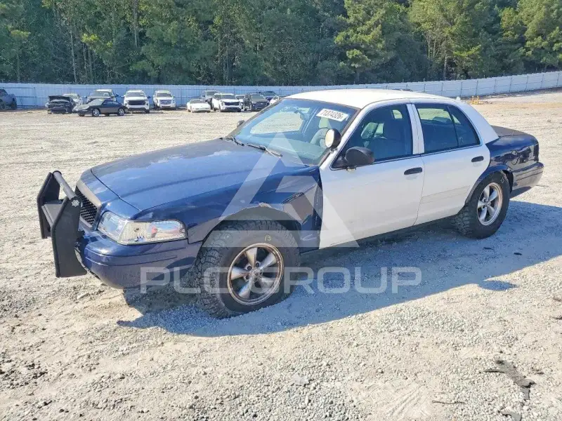 2010 Ford CROWN фото