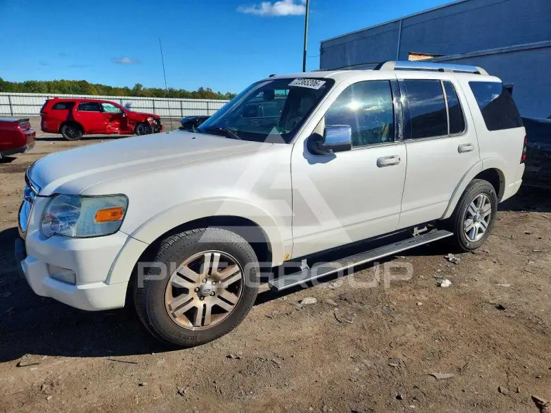 2010 Ford EXPLORER photo