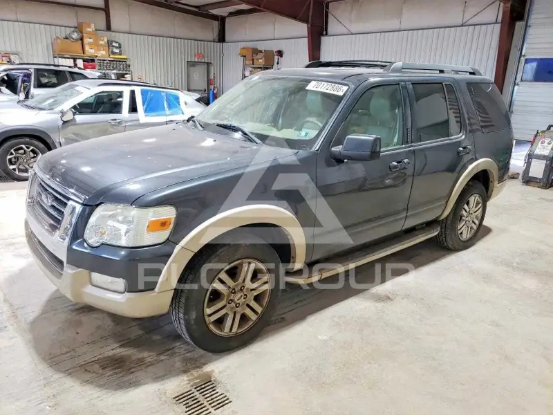 2010 Ford EXPLORER photo