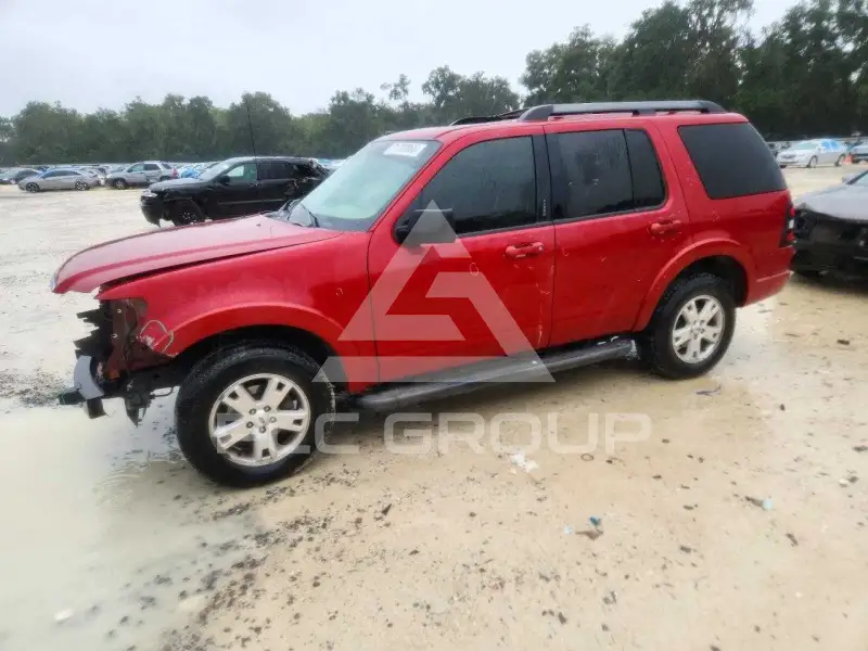 2010 Ford EXPLORER photo