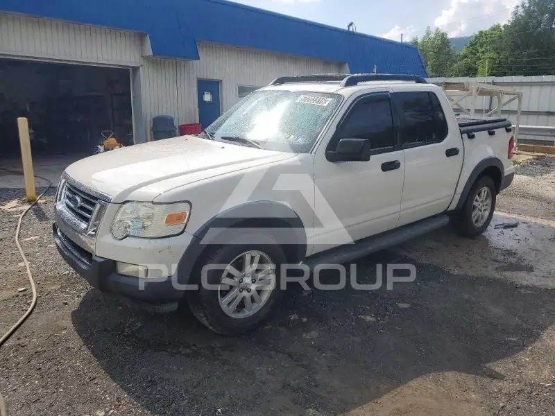 2010 Ford EXPLORER photo