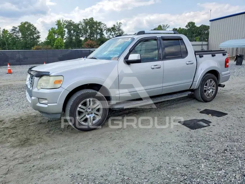 2010 Ford EXPLORER photo
