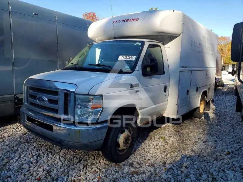 2010 Ford ECONOLINE photo