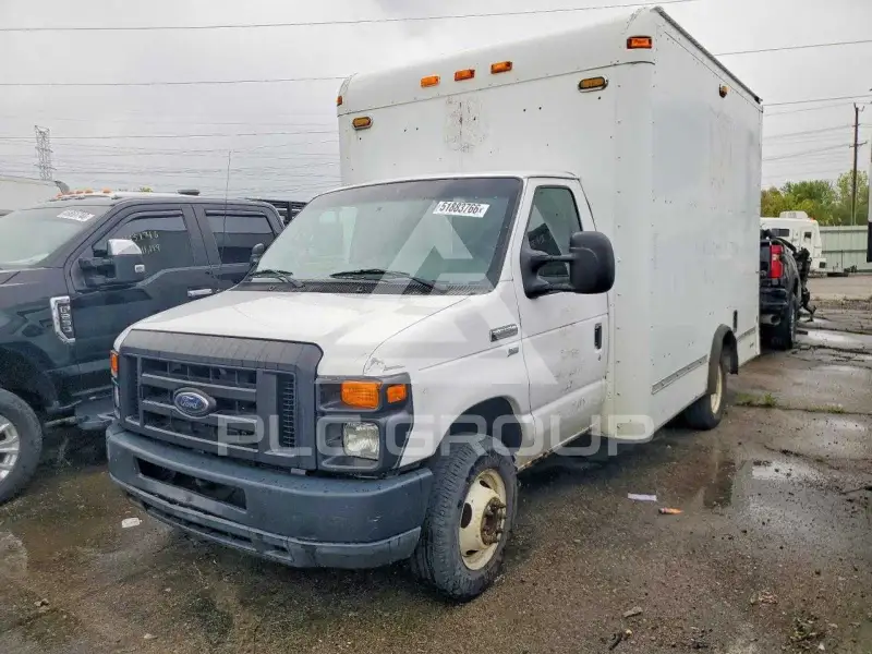 2010 Ford ECONOLINE фото
