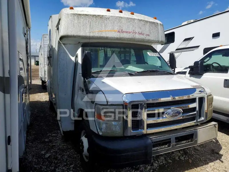 2010 Ford ECONOLINE фото