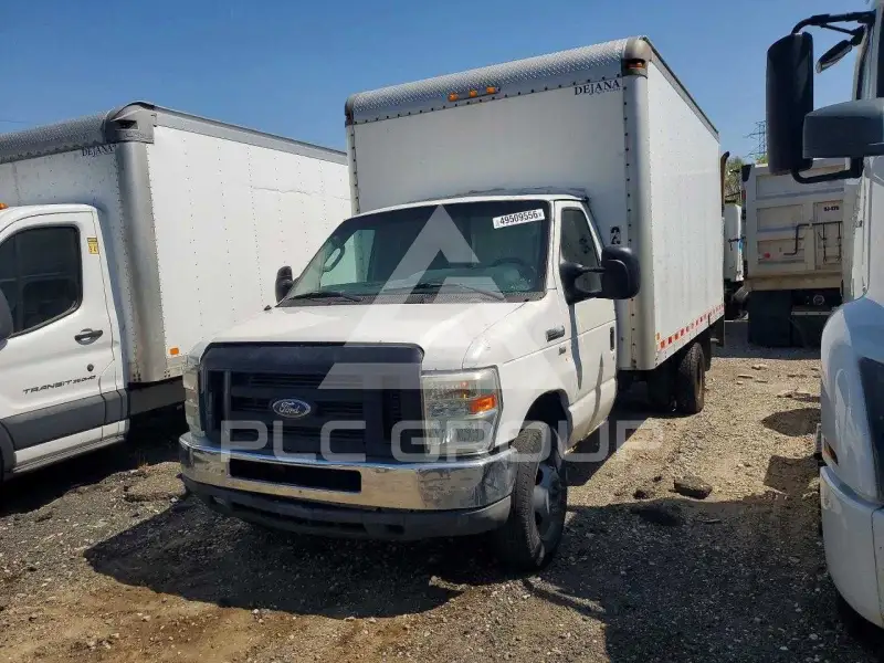 2010 Ford ECONOLINE фото