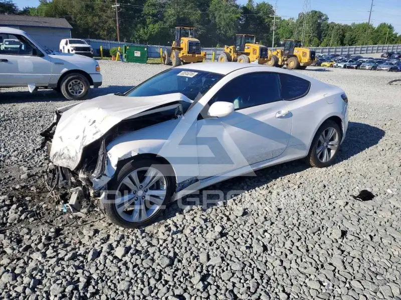 2010 Hyundai Genesis фото