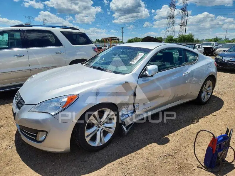 2010 Hyundai Genesis фото