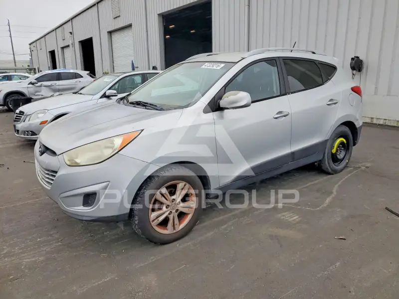 2010 Hyundai Tucson photo