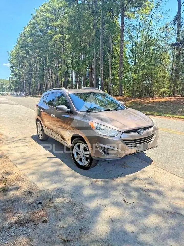 2010 Hyundai Tucson photo